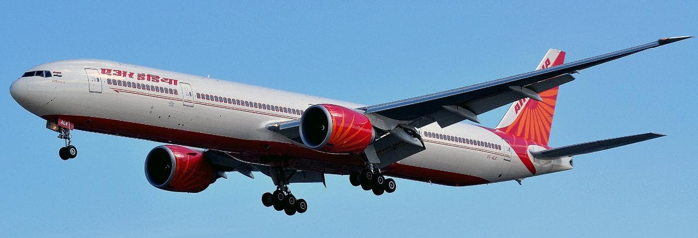Airplane in flight